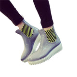 Woman Rainboots Med Heel Platform Mixed Color Slip on Shoes Woman Mid-calf Fashion Rubber Waterproof Thick Heel Boots XWX3872